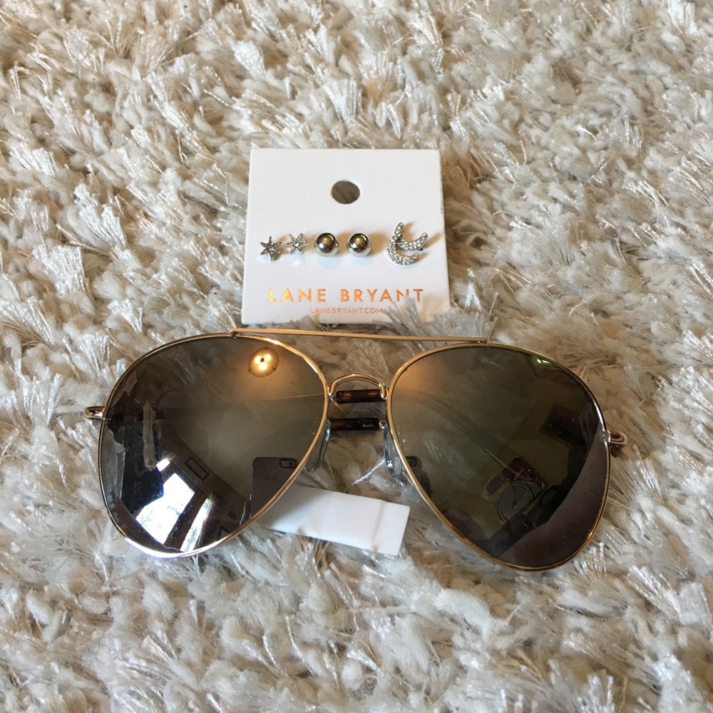 COPY - Lane Bryant Aviator Sunglasses and Earrings Nwt.